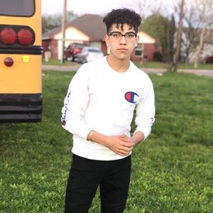 Meet your Posher, Giovanny